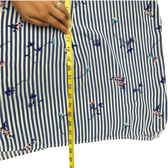 Pleione sleeveless stripe floral causal blouse top blue size Large - Picture 8 of 8